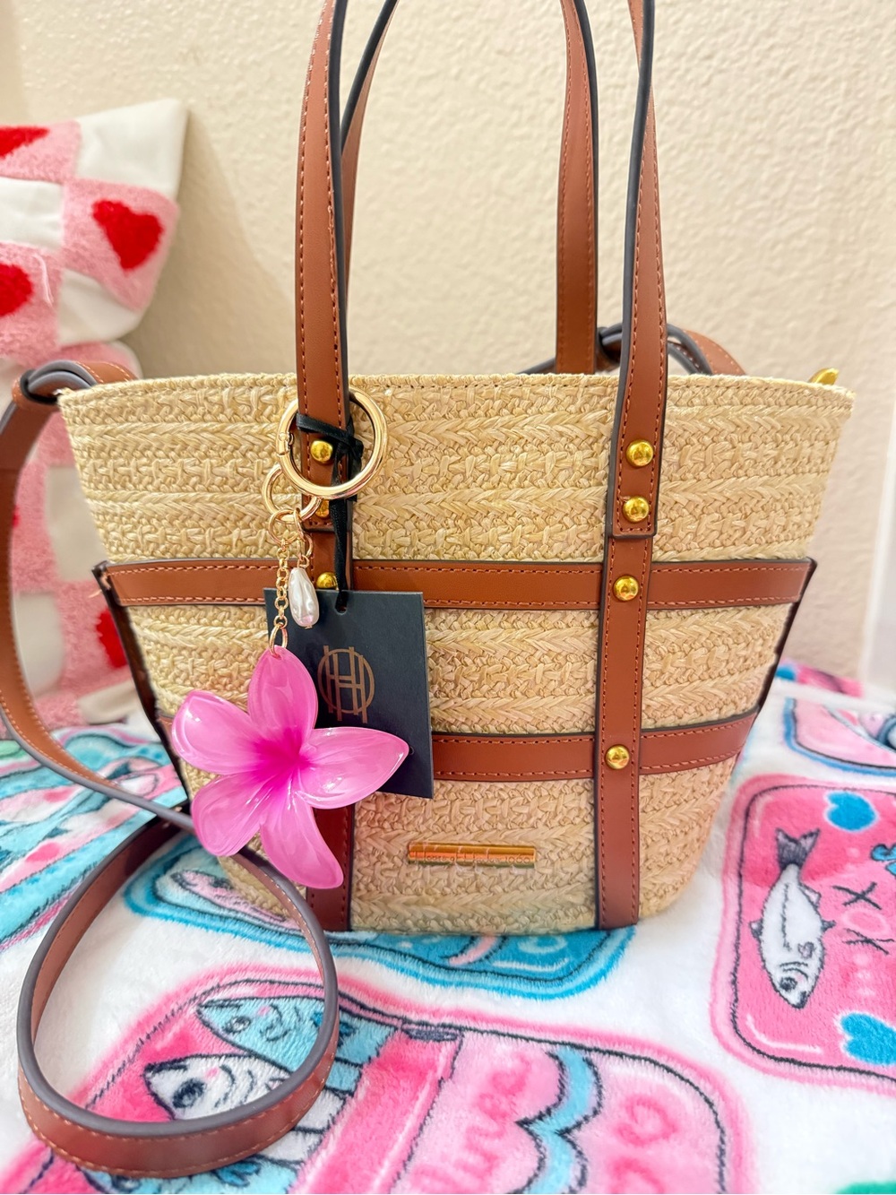 Cute Little Shoulder Bag. Could Actually Be Great For Your Young Girl.
